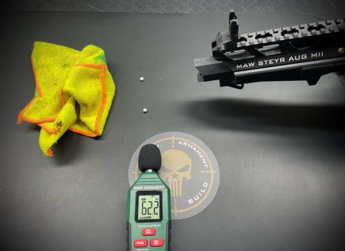 Steyr_AUG_Decibel